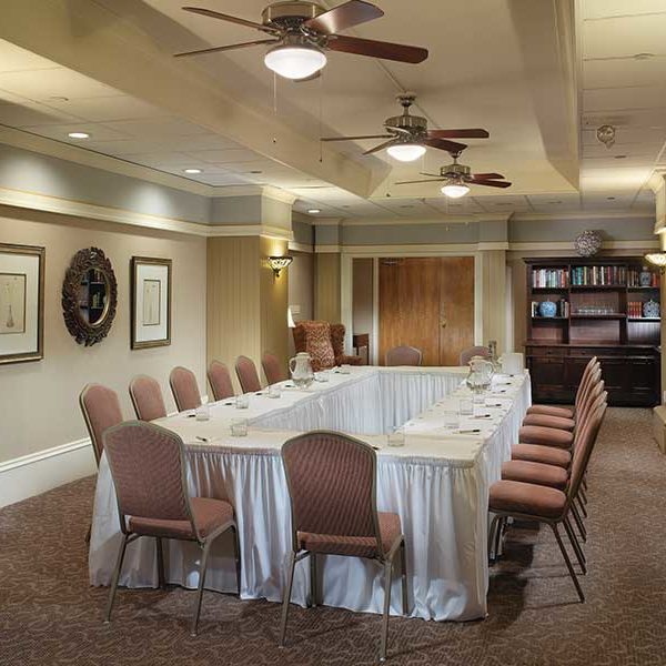 Kensington Park Hotel Meeting Room with Chairs